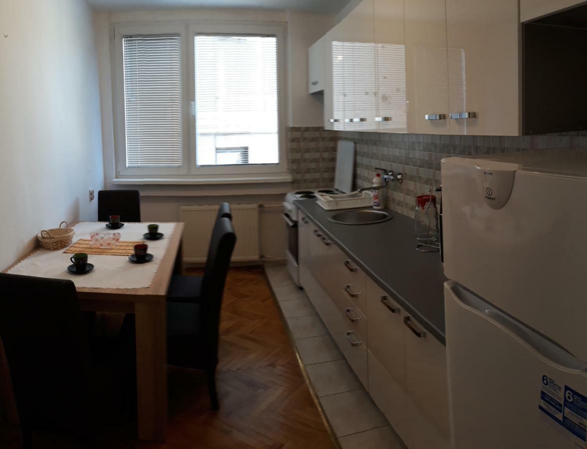Apartment Ambrela 2 Сараево Экстерьер фото